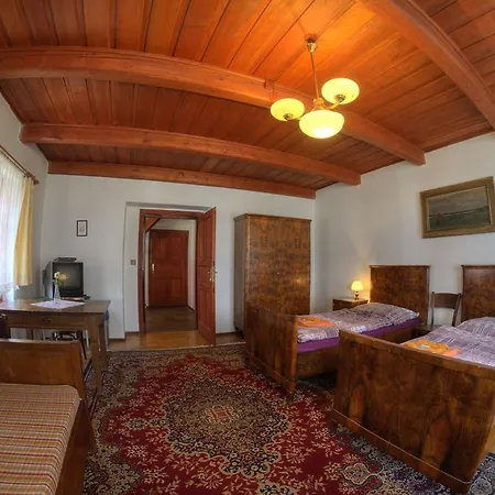 Guest house Novopacke Sklepy 3*