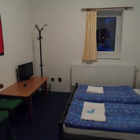 Novopacke Sklepy 3*