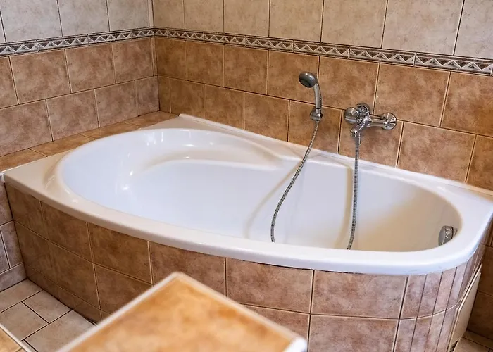 Novopacke Sklepy 3* Nová Paka