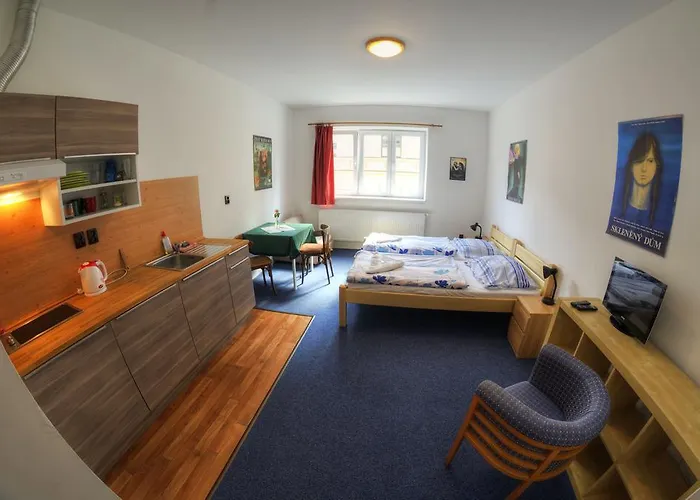 게스트하우스 Novopacke Sklepy Nová Paka